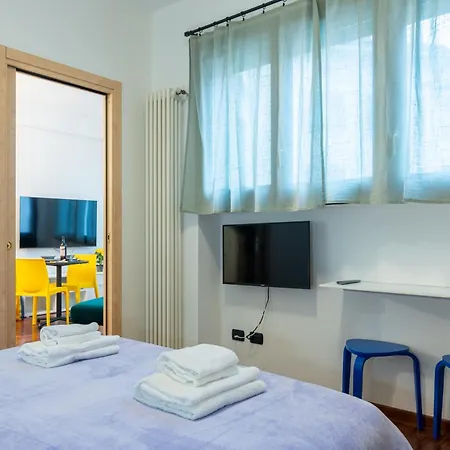 Centro-stazione Express * פארמה