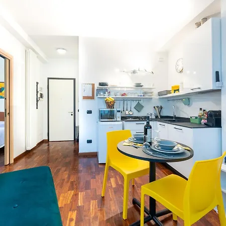 Centro-stazione Express דירה פארמה