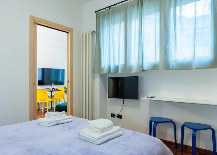 Centro-stazione Express * Parma